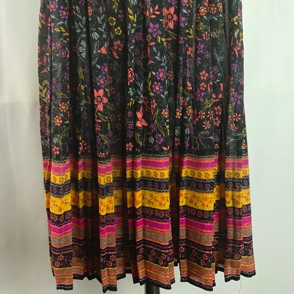 AMERICAN RAG CIE - Picture 4 of 5